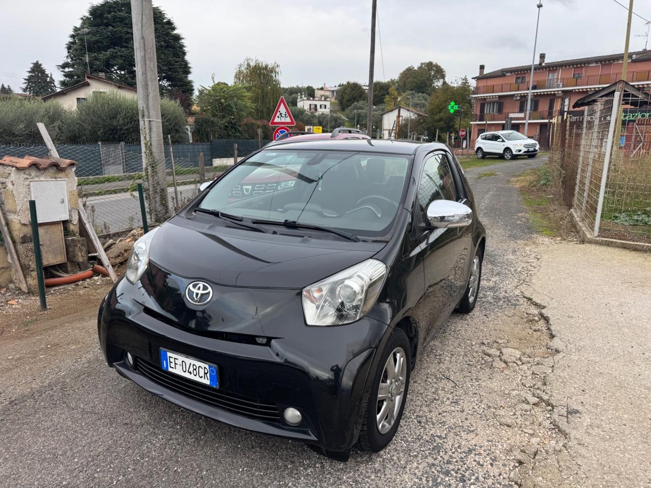 Toyota iQ 1.0 Sol AUTOMATICO NEOPATENTATI