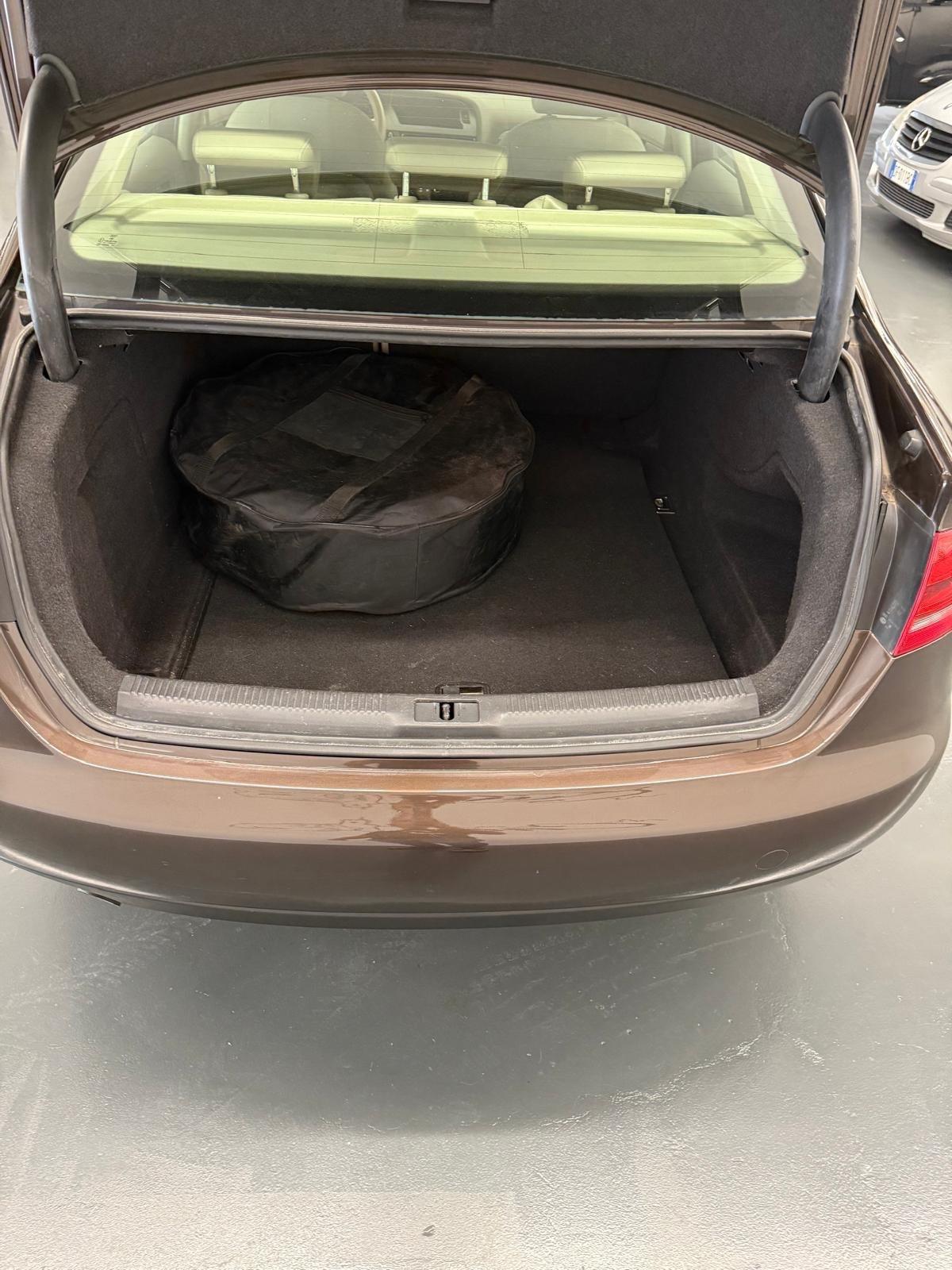Audi A4 2.0 TDI 143CV F.AP.