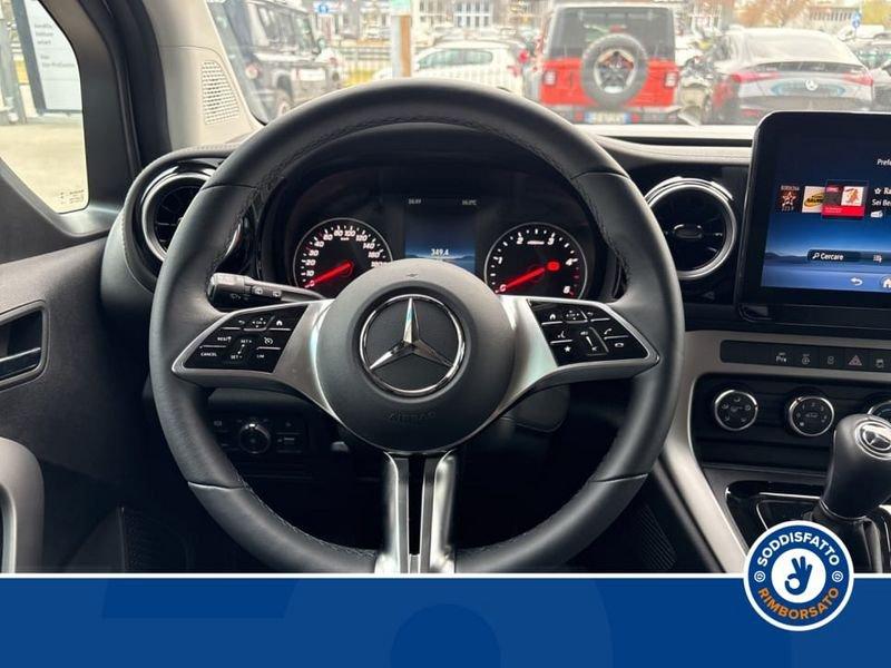 Mercedes-Benz Classe T 180 d AT