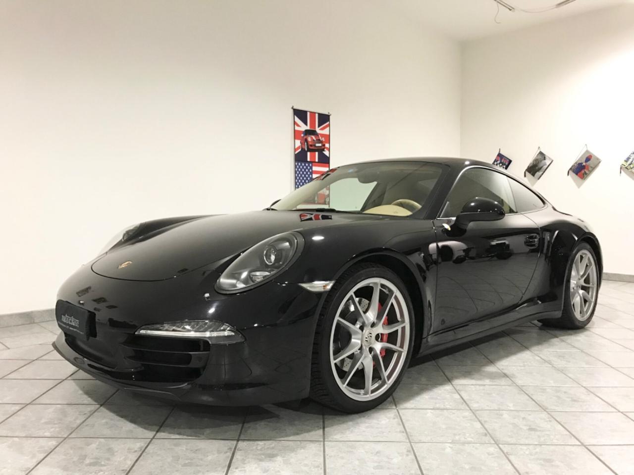 Porsche 911 3.8 Carrera 4S Coupé PDK