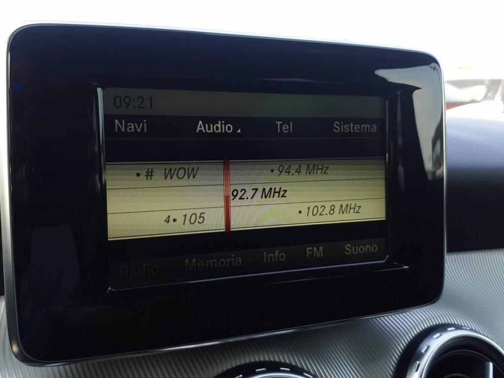 MERCEDES Gla 200 d (cdi) sport auto del 2015