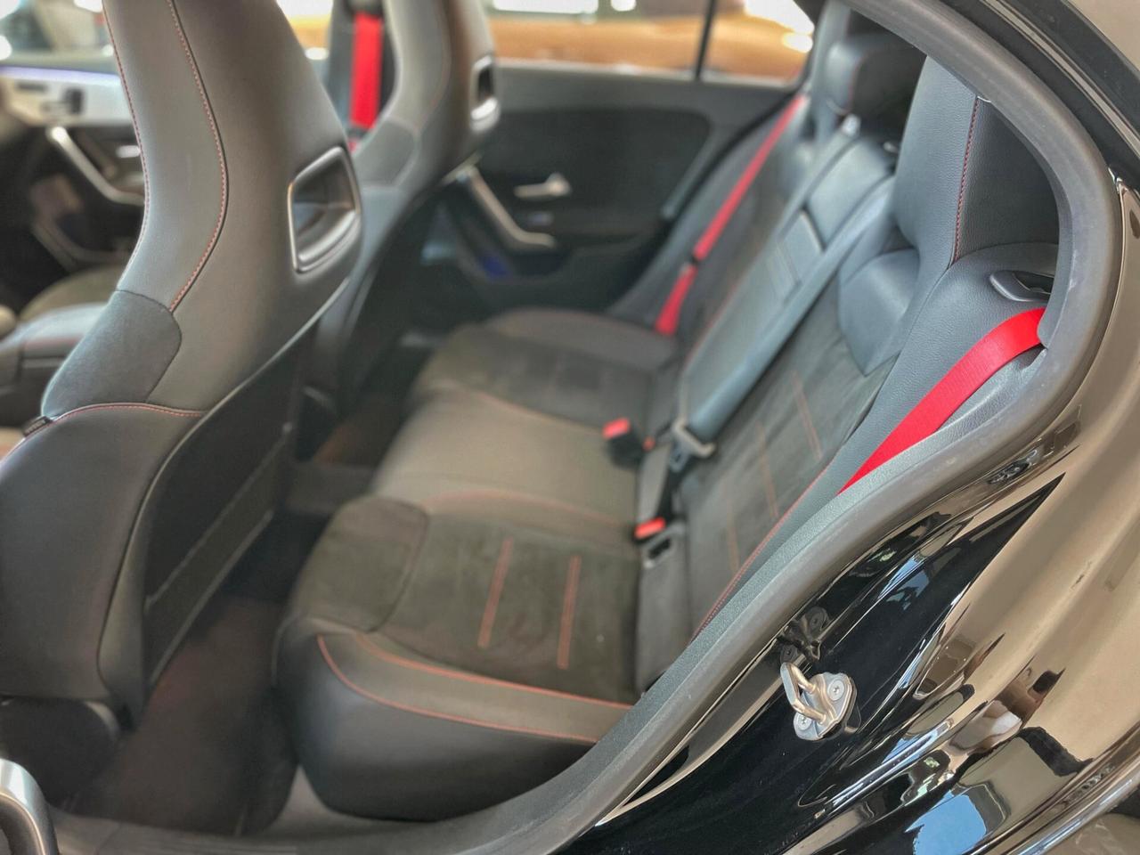 Mercedes-benz A 45 AMG A 45S AMG 4Matic IVA ESPOSTA