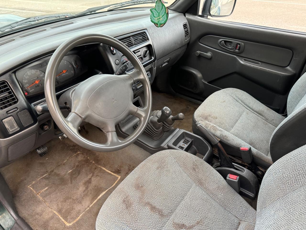 Mitsubishi L200 2.5 TDI 4WD Single Cab Pick-up