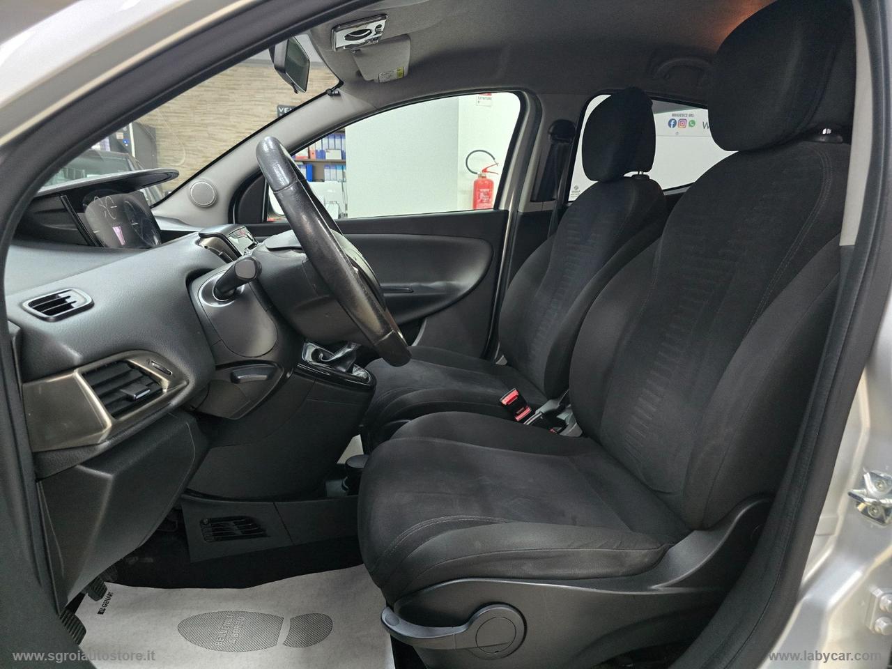 LANCIA Ypsilon 1.3 MJT 95 CV 5p. S&S Gold