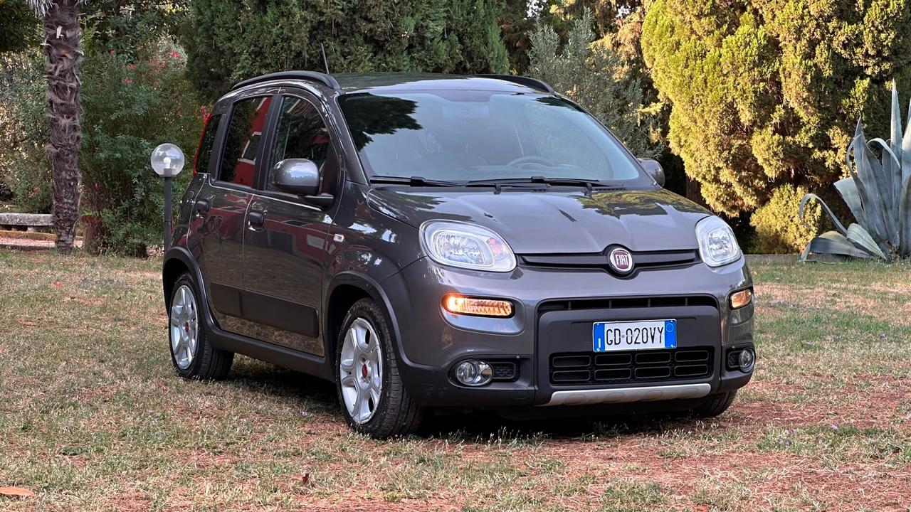 Fiat Panda 1.0 Hybrid City Life 2021 neop LEGGI TESTO