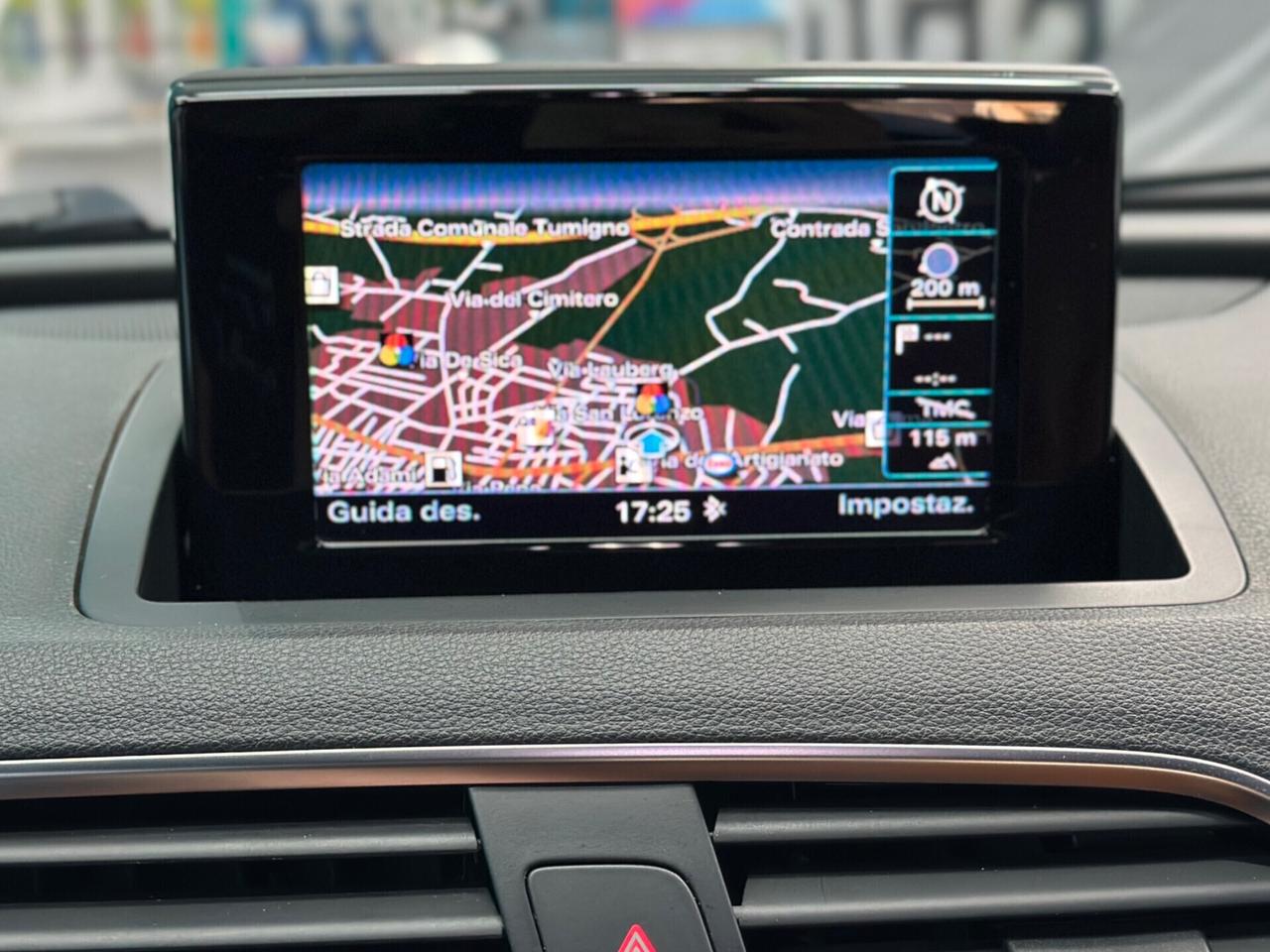 Audi Q3 2.0 tdi 177 CV s-line permute