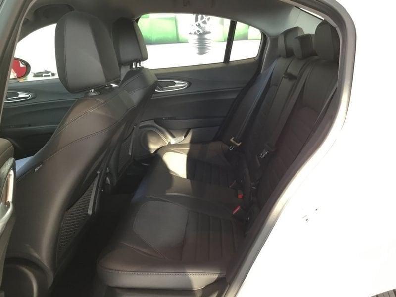 Alfa Romeo Giulia Giulia 2.2 Turbodiesel 160 CV AT8 Super MY19