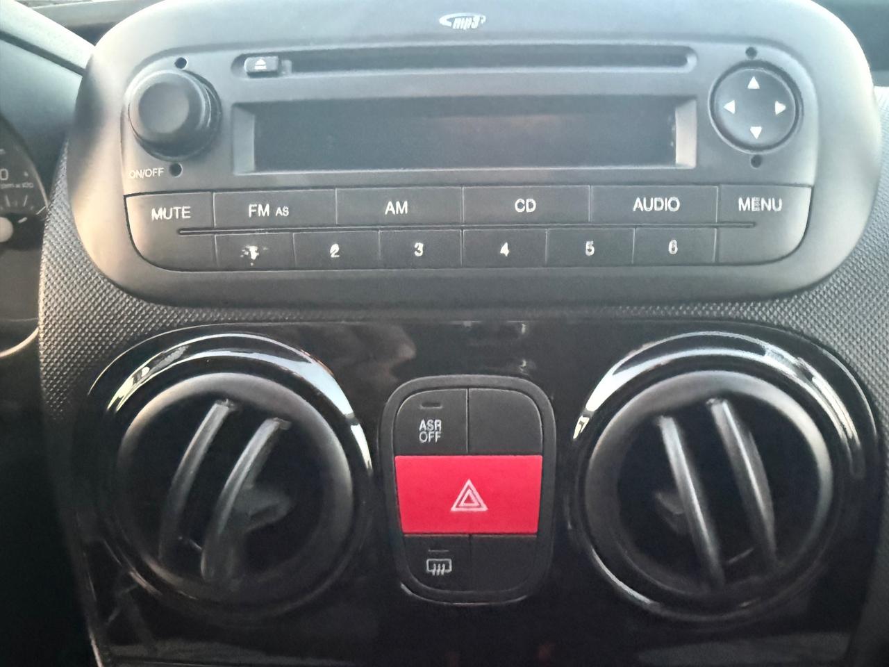 Fiat Qubo 1.3 MJT 75 CV Trekking