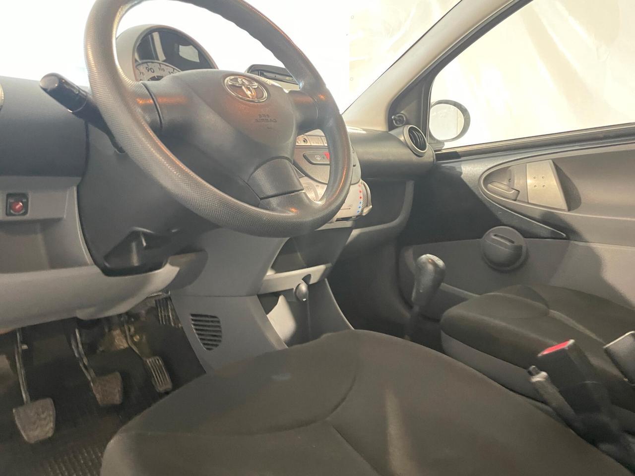 Toyota Aygo 1.0 69CV 5PORTE UNICOPROPRIETARIO