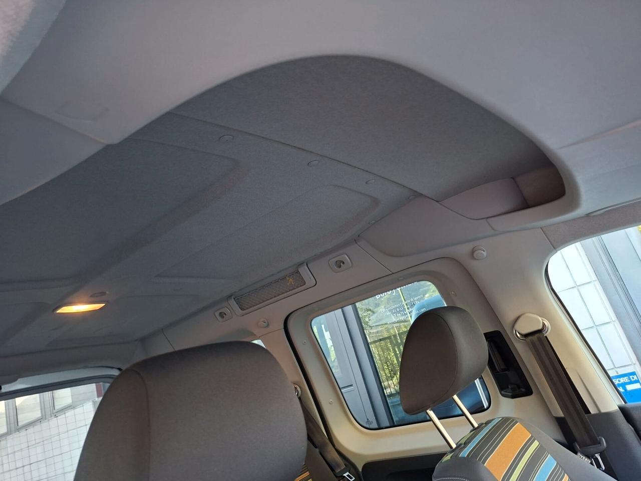 Volkswagen Caddy 1.6 TDI 102 CV 5p. Jako