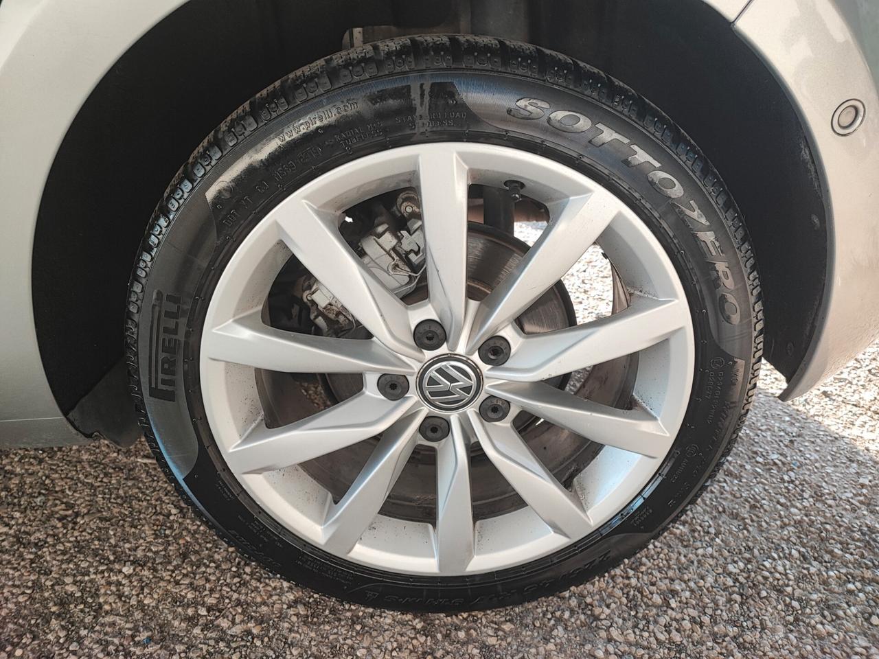 Volkswagen Golf 1.6 TDI 5p. 4MOTION Highline BlueMotion Technology
