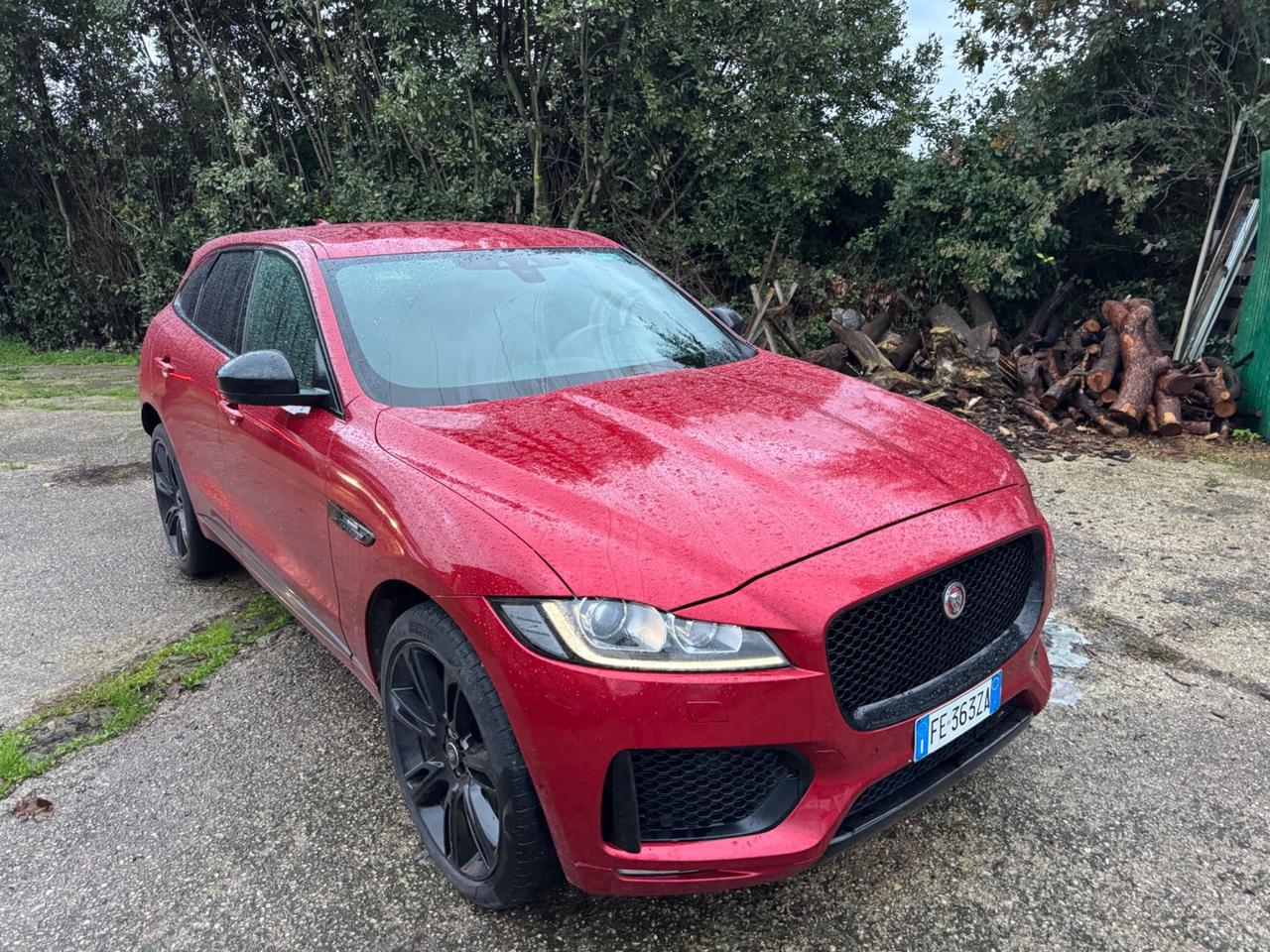 Jaguar F-Pace 3.0 D V6 300 CV AWD aut. Prestige
