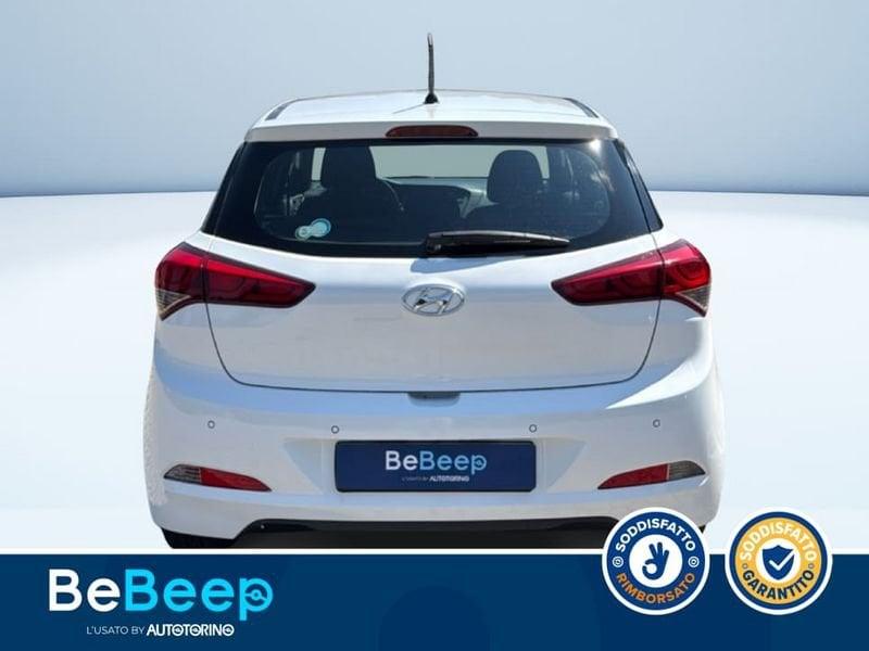 Hyundai i20 5P 1.2 BLACKLINE 84CV