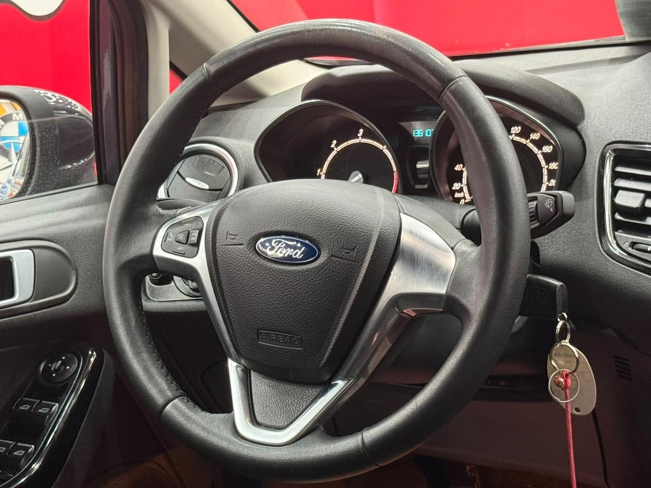 Ford Fiesta 1.5 TDCi 75cv Titanium - 2015