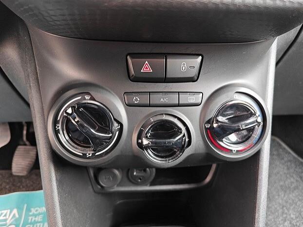 PEUGEOT 2008 1.6 HDi 100 cv - 2016