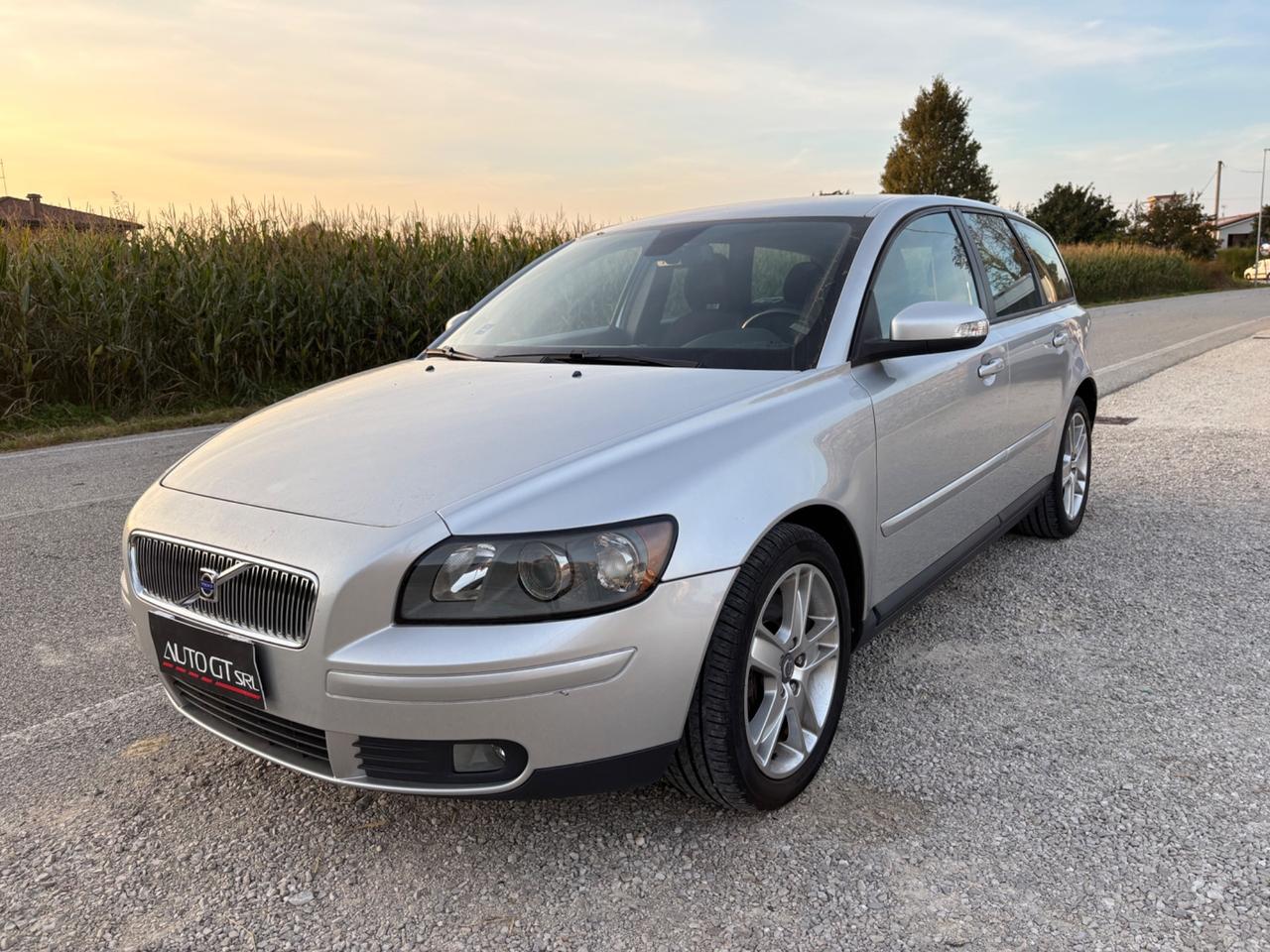 Volvo V50 2.4 D5 cat aut. Momentum
