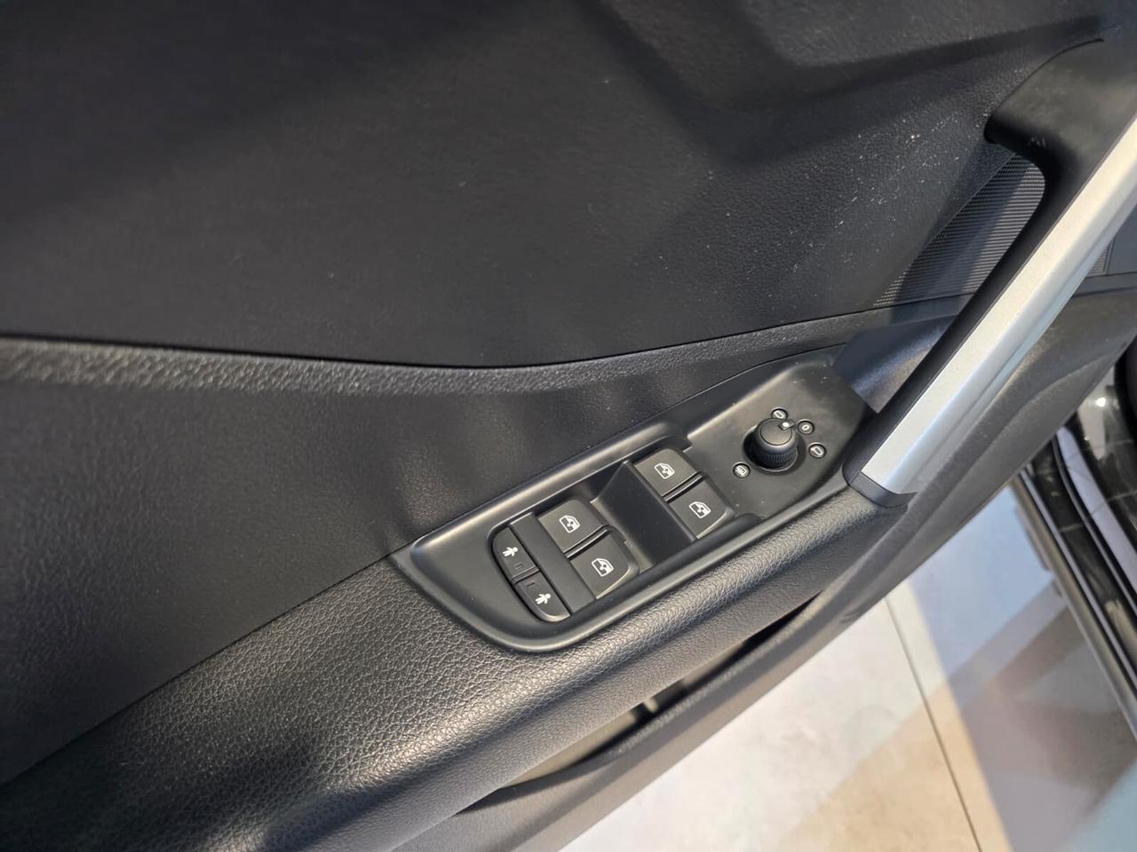 Audi Q2 30 TDI S tronic Business