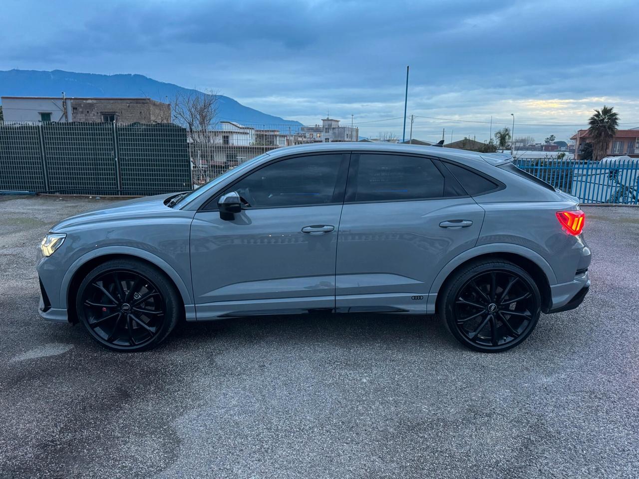 AUDI RSQ3 SPB S-Tronic 2.5 TFSI 400cv 12/2019