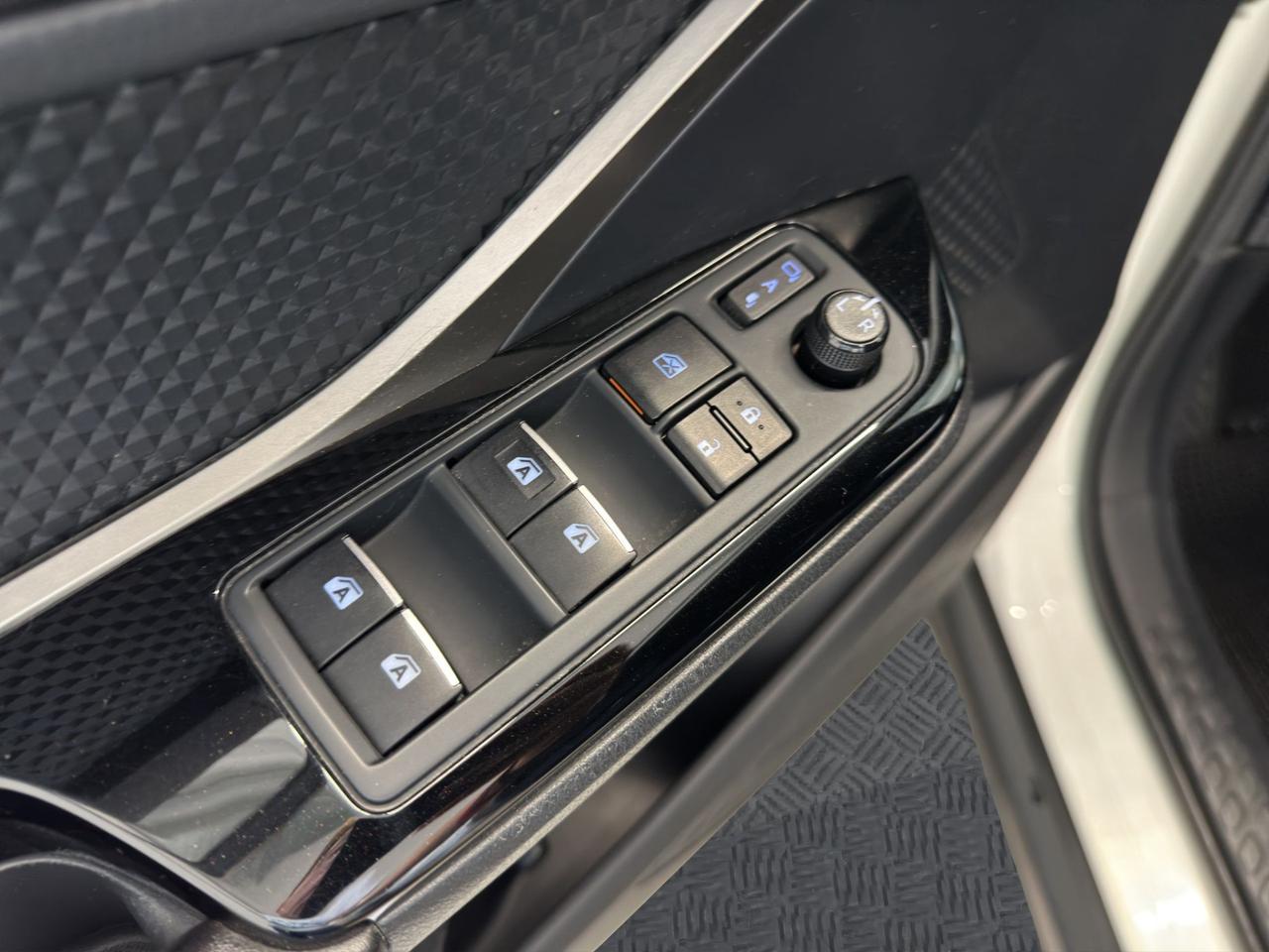 Toyota C-HR 1.8h Trend 2wd e-cvt