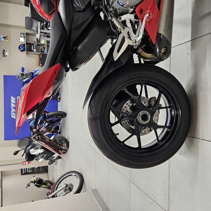 Ducati Panigale V2 - 2023