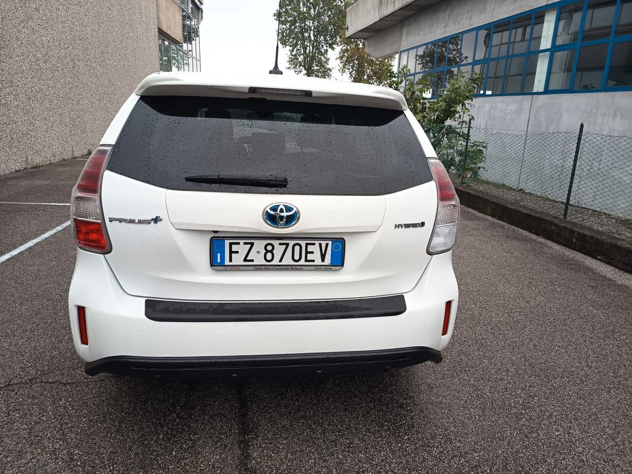 Toyota Prius Prius+ 1.8 Lounge