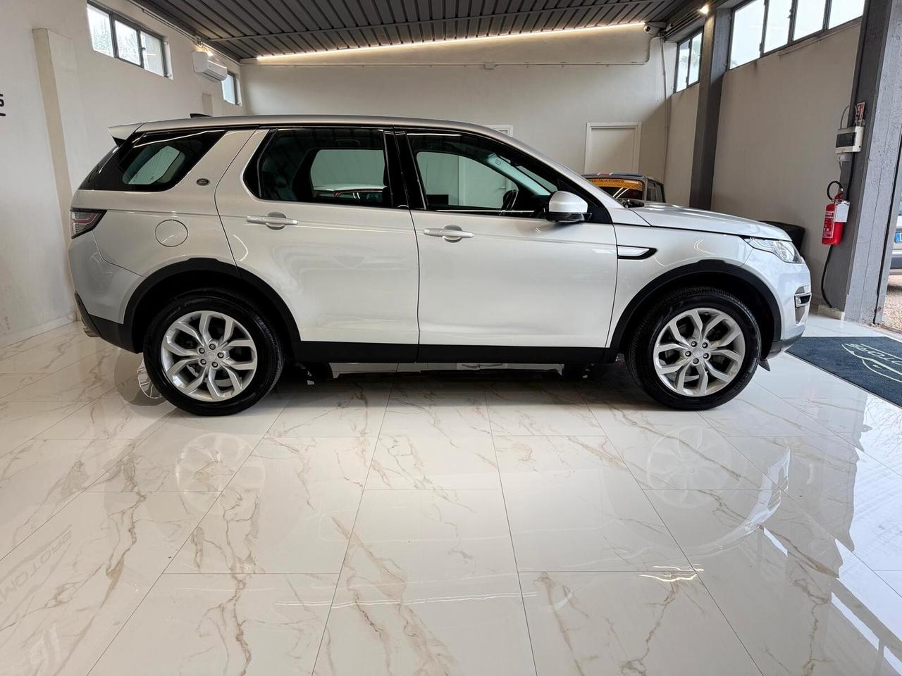 Land Rover Discovery Sport 2.0 TD4 180 CV HSE