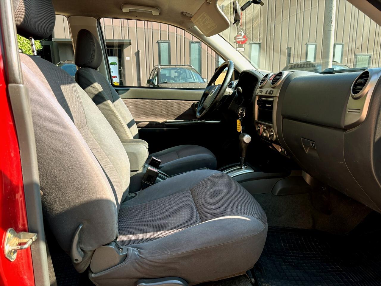 ISUZU D-MAX 3.0D 4x4 aut-D/Cabina-Gancio-2010