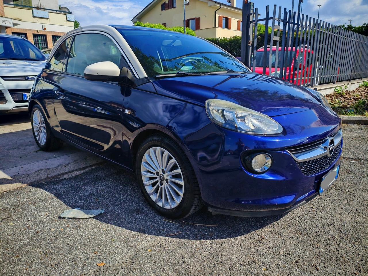 Opel Adam 1.2 70 CV Glam