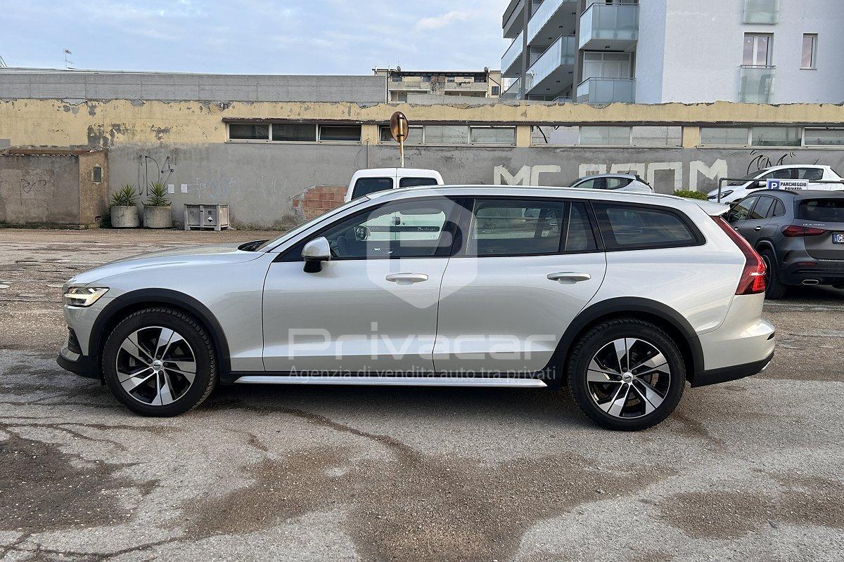 VOLVO V60 Cross Country D4 AWD Geartronic Business Plus