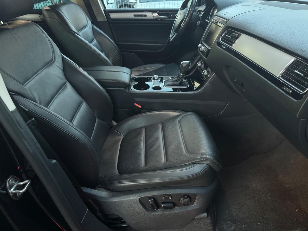 VW Touareg 3.0 TDI 262 CV tip. BlueMotion GARANZIA 12 MESI