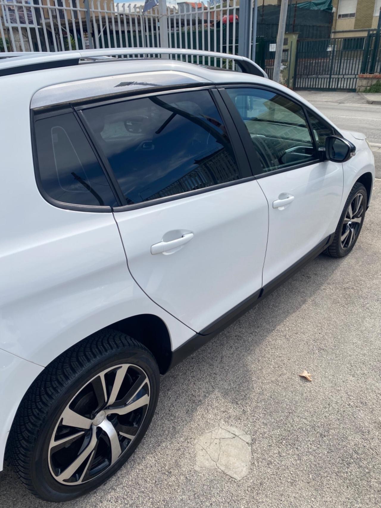 Peugeot 2008 1.6 HDI Automatica 2014 Full Navi