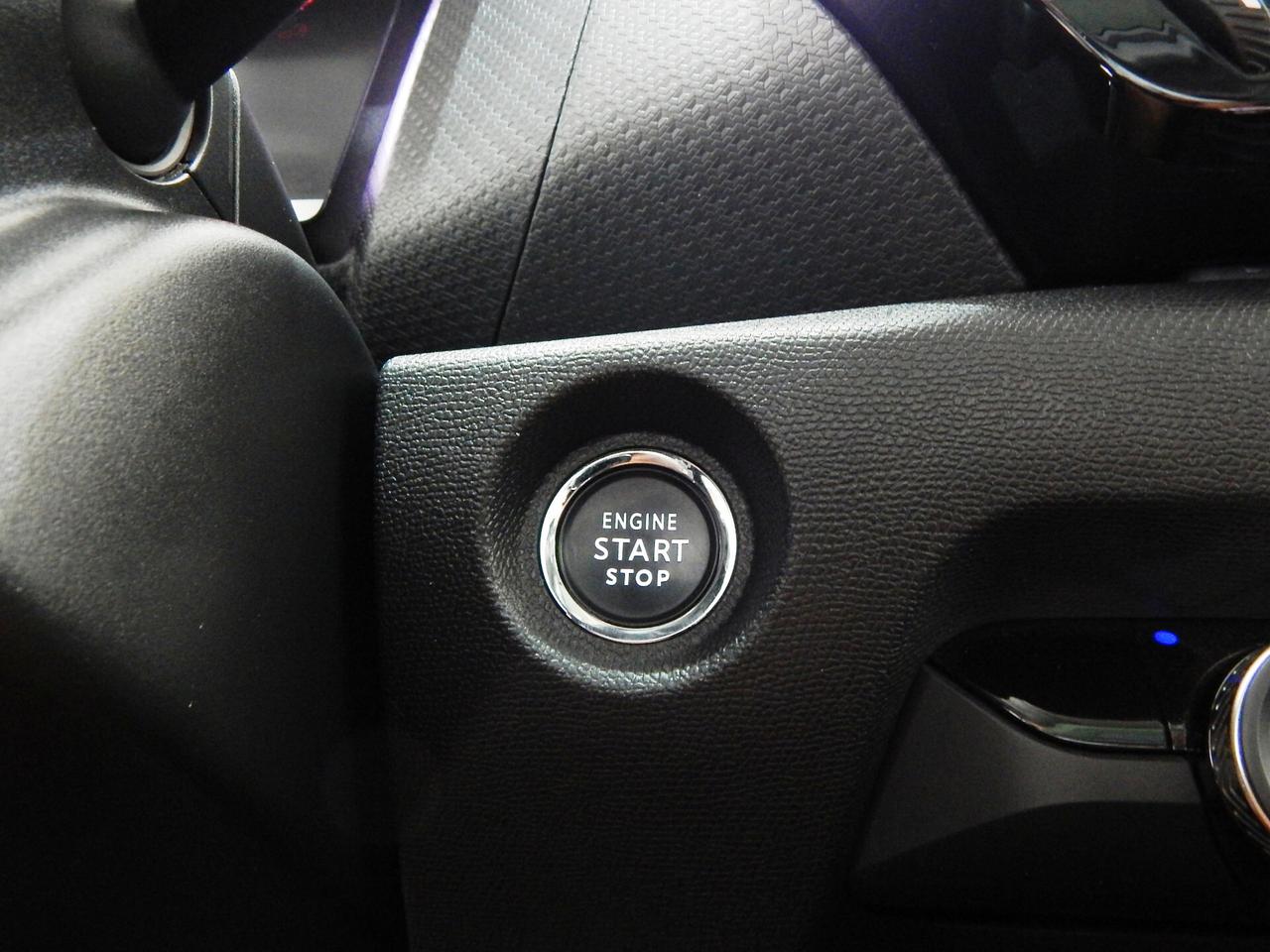 Citroen C4 1.5 bluehdi Shine EAT8 S&S TETTO-NAVI-PELLE-LED