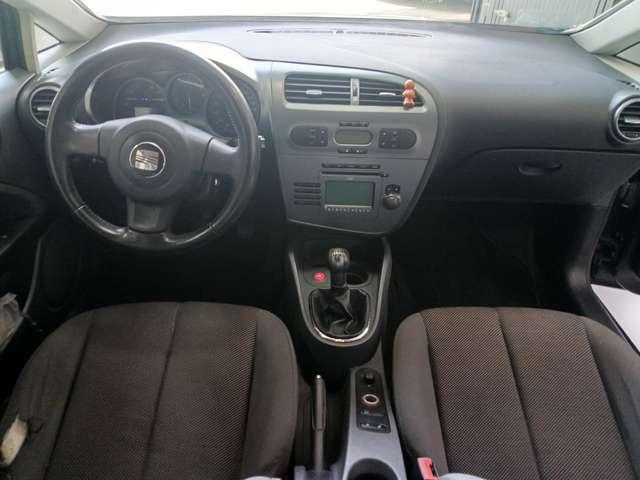 SEAT Leon Leon II 2005 1.6 Style (stylance)