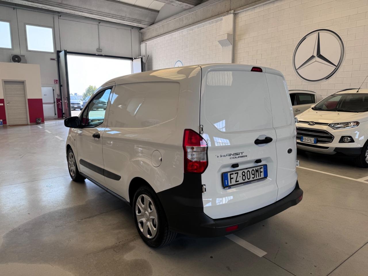 Ford Transit Courier 1.0 Benzina. Euro 6D