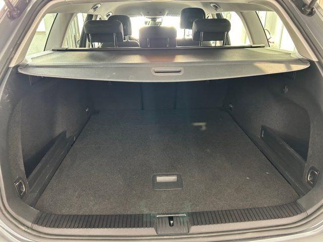 VOLKSWAGEN Passat Variant 2.0 TDI SCR EVO DSG Business