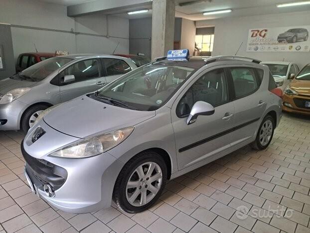 Peugeot 207 sw 1.6 hdi unico prop 2008 tetto aprib