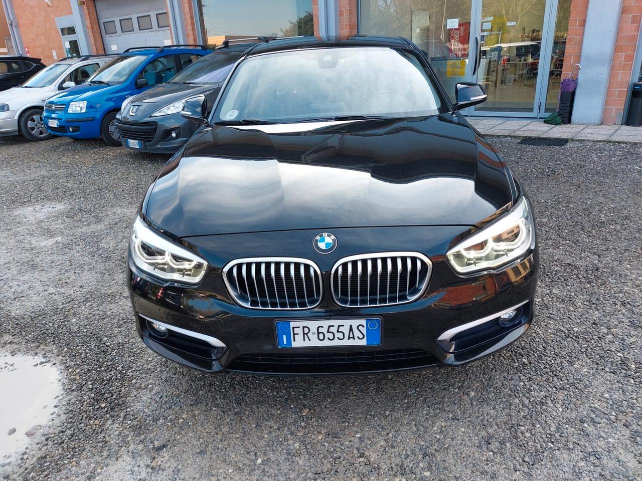 Bmw 116 116d 5p. Urban 12 MESI GARANZIA EURO 6B