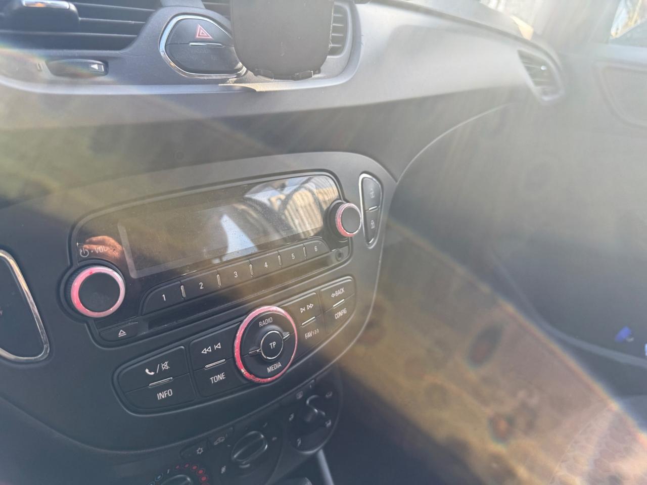 Opel Corsa 1.2 5 porte EDITION2016