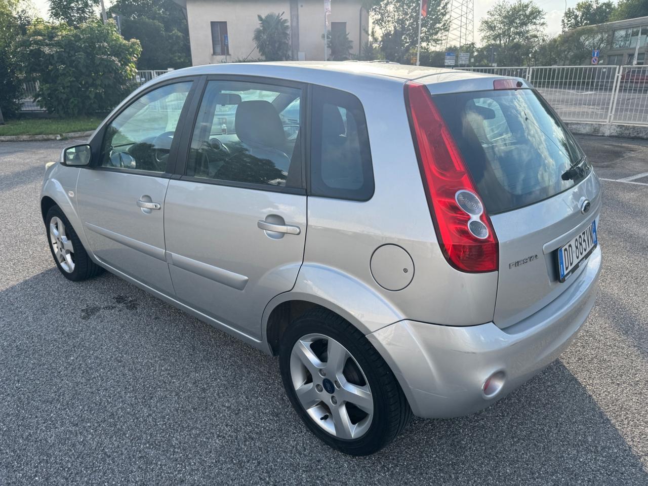 Ford Fiesta 1.25 16V 5p. 2007 87000km originali