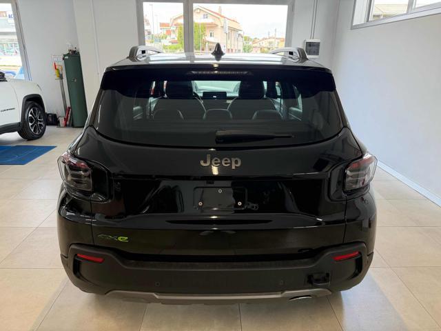 JEEP Avenger 1.2 turbo e-hybrid mhev Upland 4xe 145cv edct6 Km0