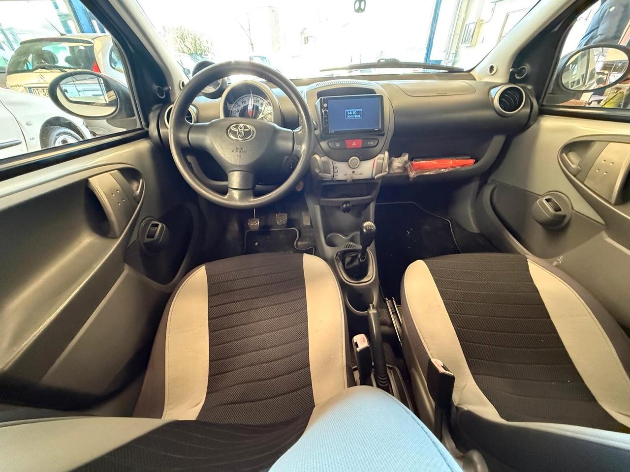 Toyota Aygo 1.0 12V VVT-i 5 porte