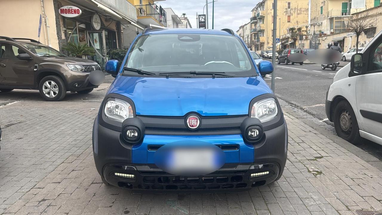 Fiat Panda Cross 1.0 FireFly S&S Hybrid USATO 2025