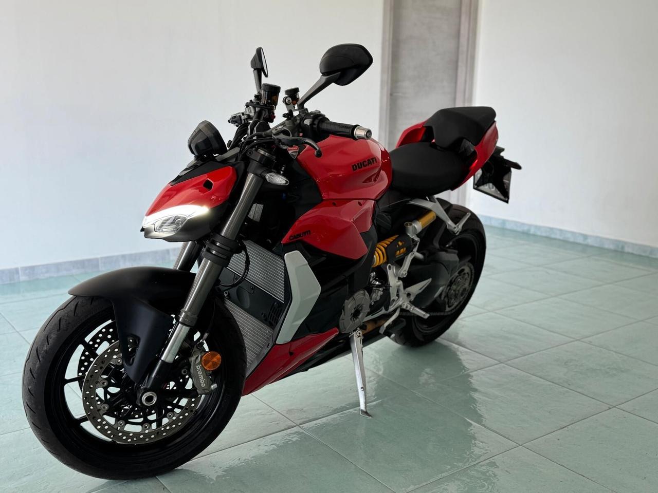 DUCATI STREETFIGHTER V2 - ANNO 2023 - SOLO 800 KM