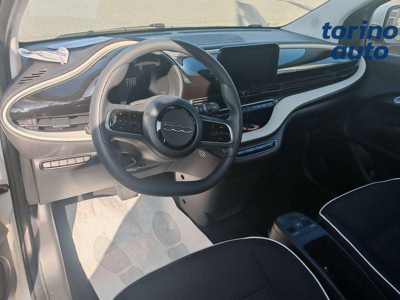 FIAT 500 Action Berlina