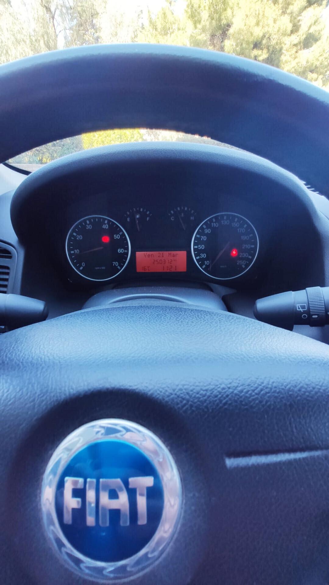 Fiat Croma 1.9 MJT 4 p.ti Dynamic in ottime condizioni