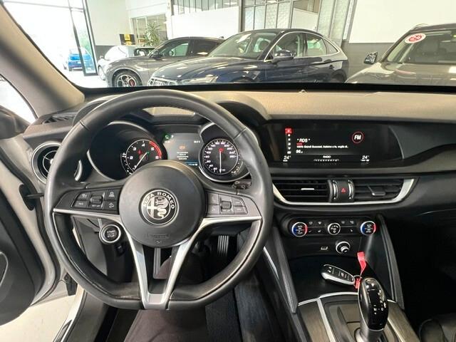 Alfa Romeo Stelvio 2.2 Turbodiesel 180 CV AT8 Q4 Super