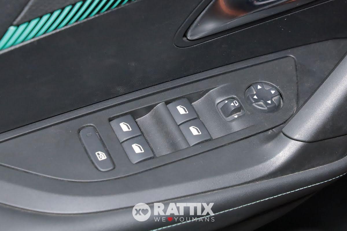 Peugeot 2008 1.2 Puretech 100CV Allure Pack