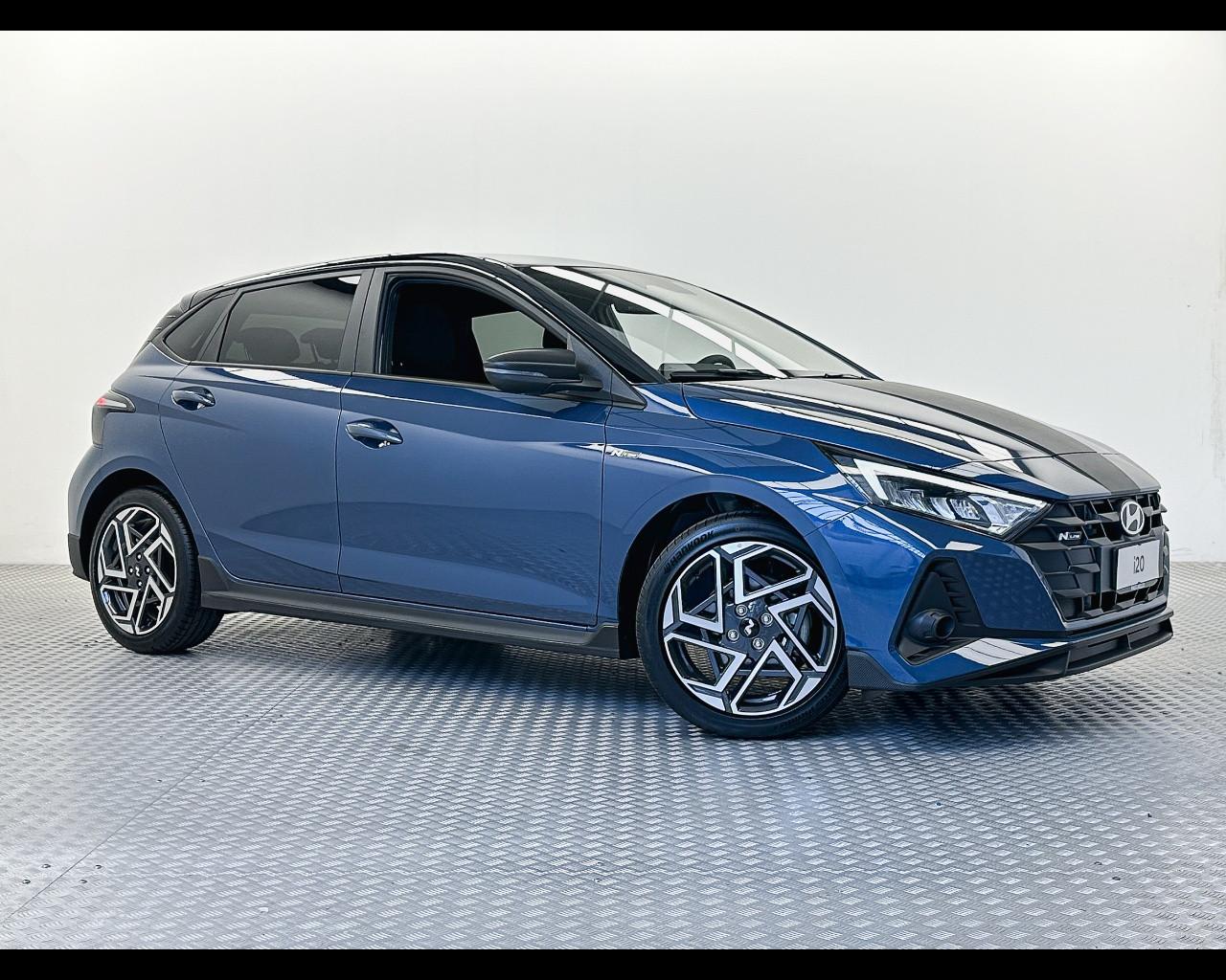 HYUNDAI I20 PE MY25 1.0T MT NLINE CARBON