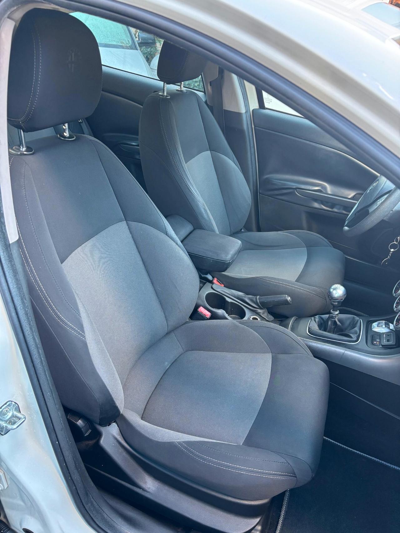 Alfa Romeo Giulietta 1.4 Turbo 120 CV Distinctive