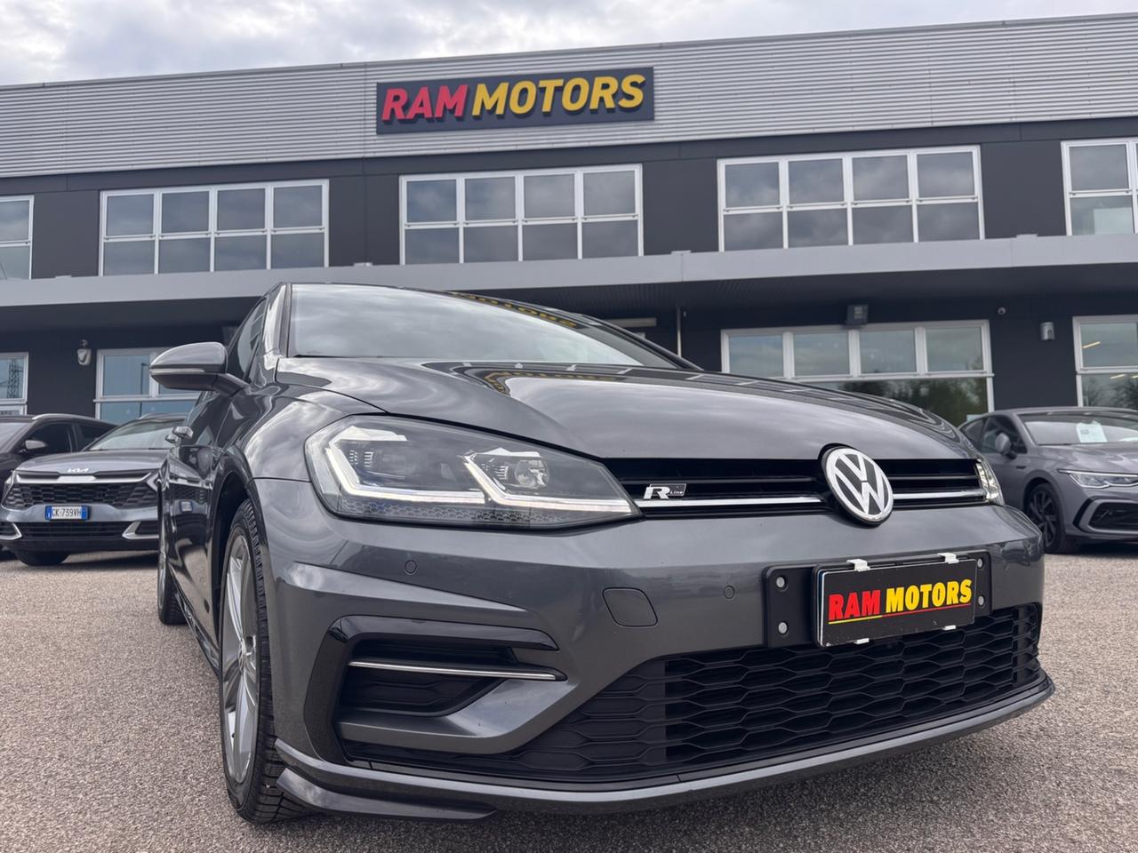 Volkswagen GOLF 7.5 R-LINE DSG 1.5 TSI 150 CV ACT